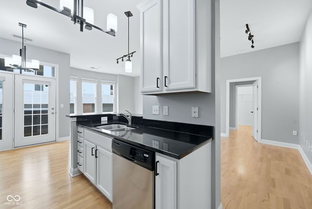 355 E Ohio Street STE 113, Indianapolis, IN 46204