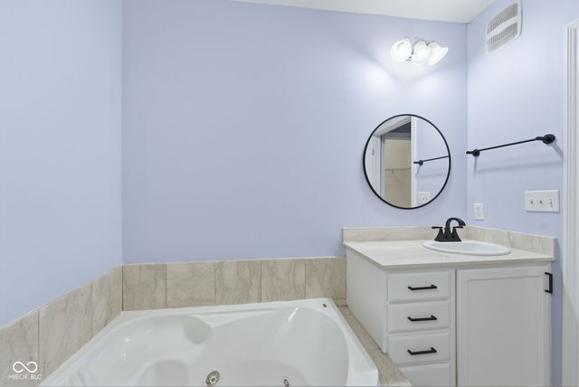355 E Ohio Street STE 113, Indianapolis, IN 46204