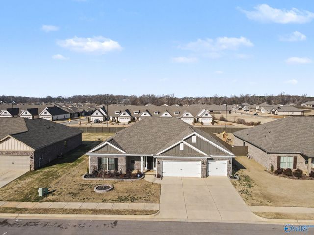 218 John Clift Circle, Madison, AL 35757