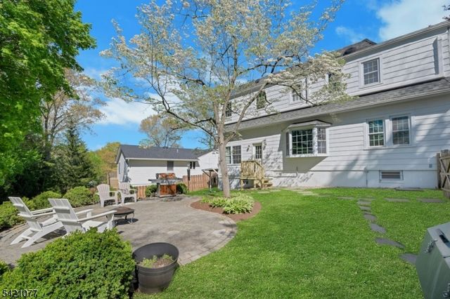 153 N Passaic Ave, Chatham Boro, NJ 07928