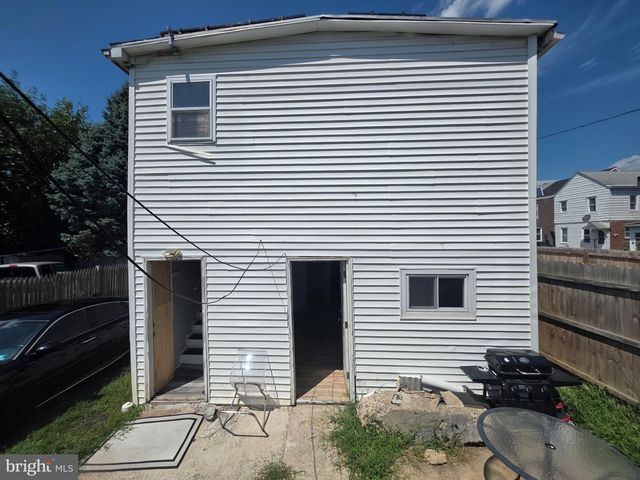 572--574 EMMETT AVE, Trenton, NJ 08629