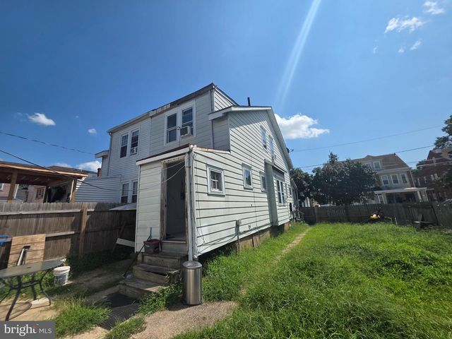 572--574 EMMETT AVE, Trenton, NJ 08629