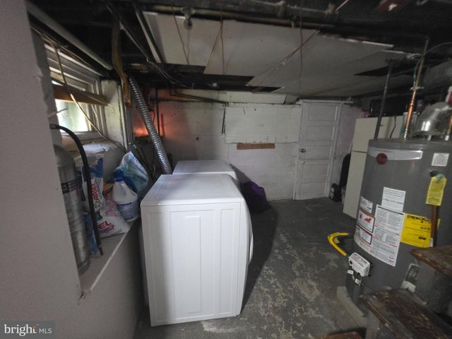 572--574 EMMETT AVE, Trenton, NJ 08629