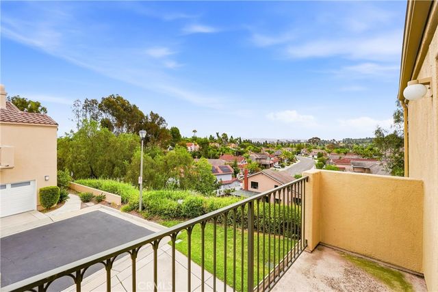 29 Fleurance Street, Laguna Niguel, CA 92677