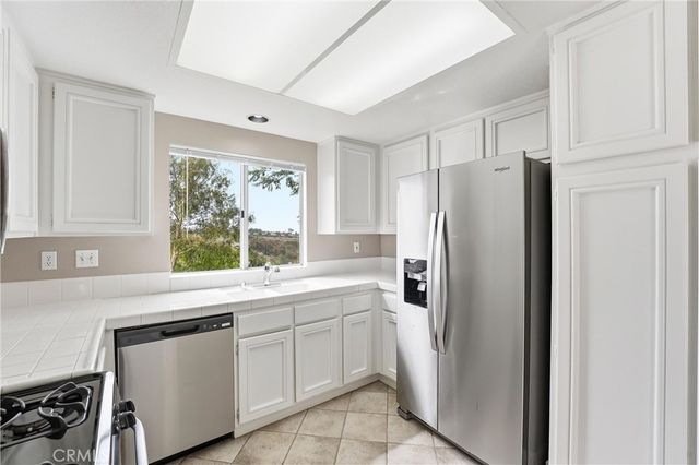 29 Fleurance Street, Laguna Niguel, CA 92677