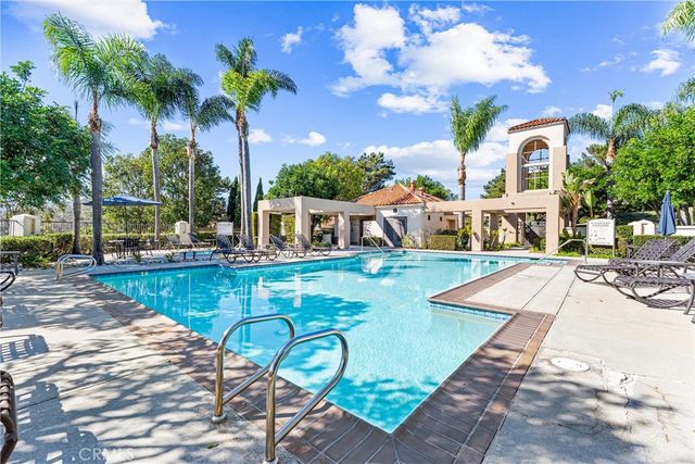 29 Fleurance Street, Laguna Niguel, CA 92677