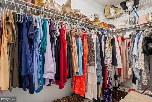 22 OAKSYLVAN WAY, Baltimore, MD 21236