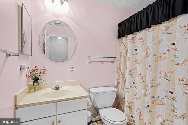 22 OAKSYLVAN WAY, Baltimore, MD 21236