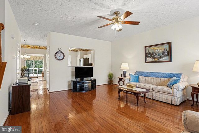 22 OAKSYLVAN WAY, Baltimore, MD 21236