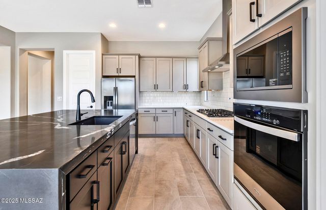 13290 N Galena Trail, Oro Valley, AZ 85755