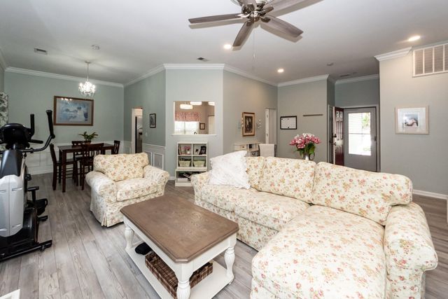 1231 Center Lake Drive, Mount Pleasant, SC 29464