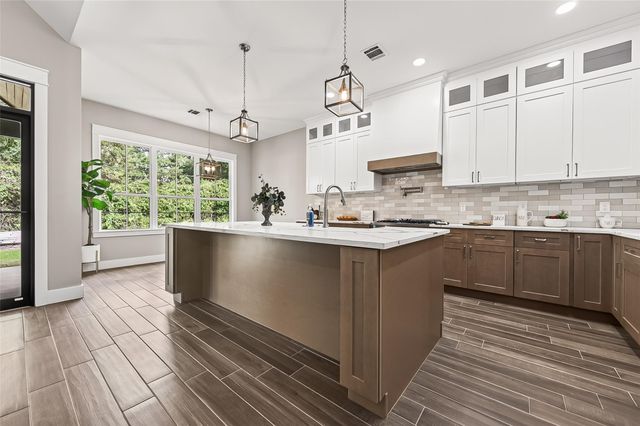 11299 Blue Heron Drive, Plantersville, TX 77363