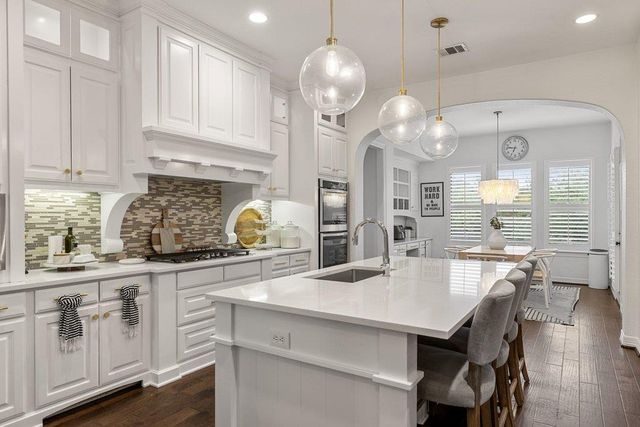 8801 Wild Rice CV, Austin, TX 78738