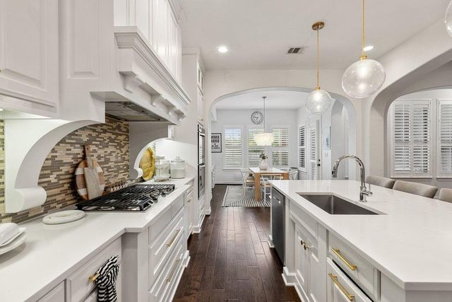 8801 Wild Rice CV, Austin, TX 78738