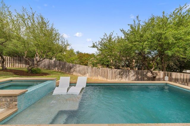 8801 Wild Rice CV, Austin, TX 78738