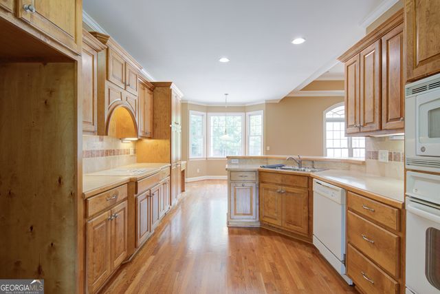 8145 Bennett Lane, Gainesville, GA 30506