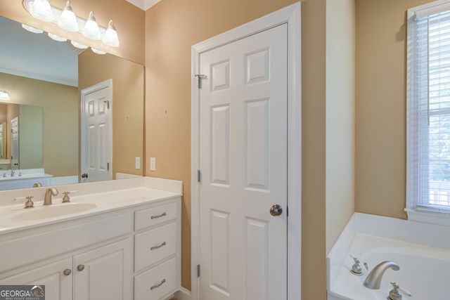 8145 Bennett Lane, Gainesville, GA 30506
