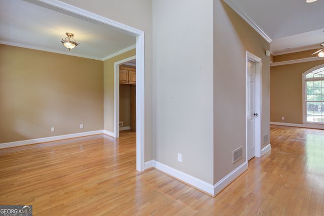 8145 Bennett Lane, Gainesville, GA 30506