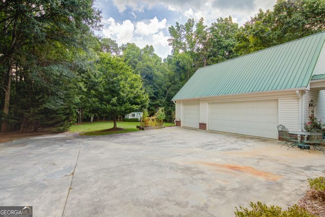 8145 Bennett Lane, Gainesville, GA 30506