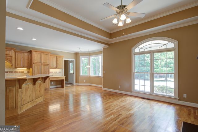8145 Bennett Lane, Gainesville, GA 30506