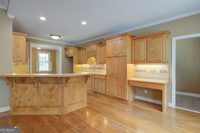 8145 Bennett Lane, Gainesville, GA 30506