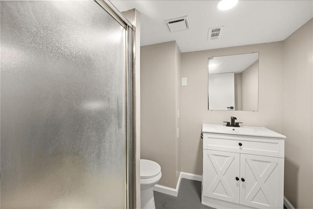 5412 NE 56th Place, Kansas City, MO 64119