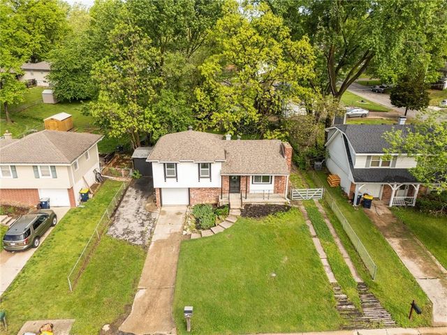 5412 NE 56th Place, Kansas City, MO 64119