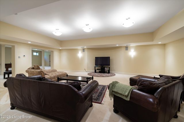 11306 Bodley Dr, Louisville, KY 40223