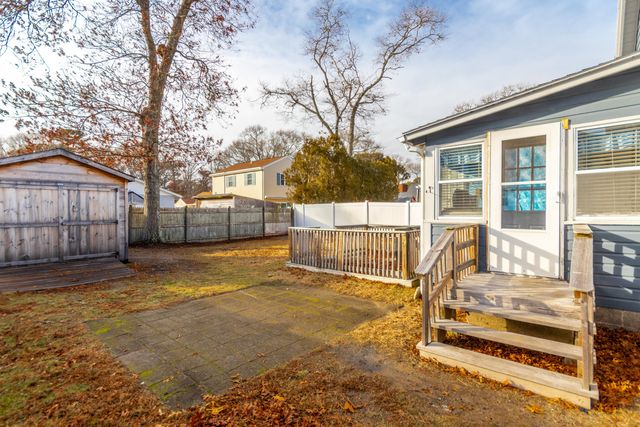 21 Bayview Street, Wareham, MA 02571