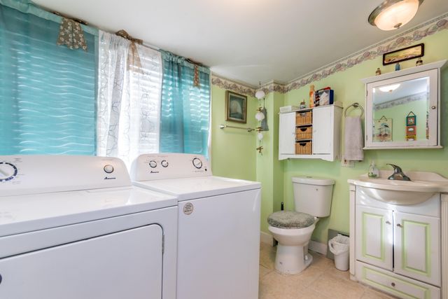 21 Bayview Street, Wareham, MA 02571