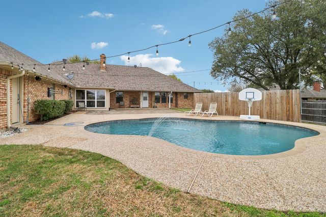 6168 Quail Run, Oak Grove, TX 75142