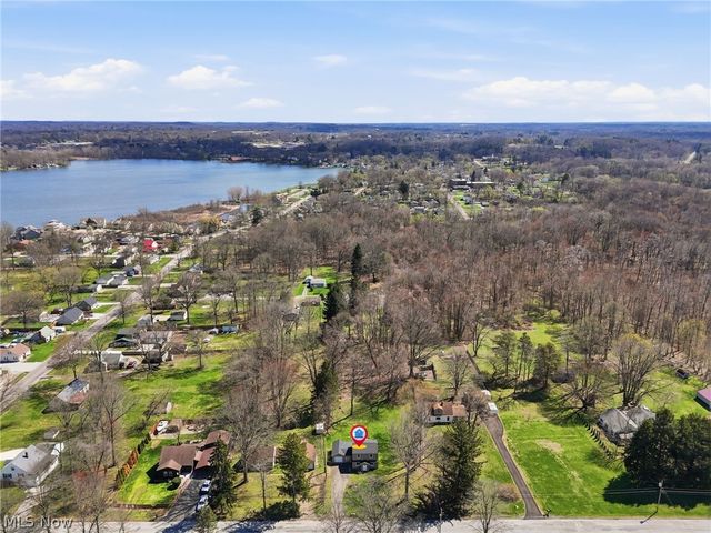 1555 Ambre Drive, Akron, OH 44312