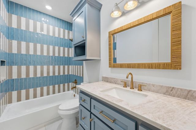 11350 Beachside Drive, Galveston, TX 77554