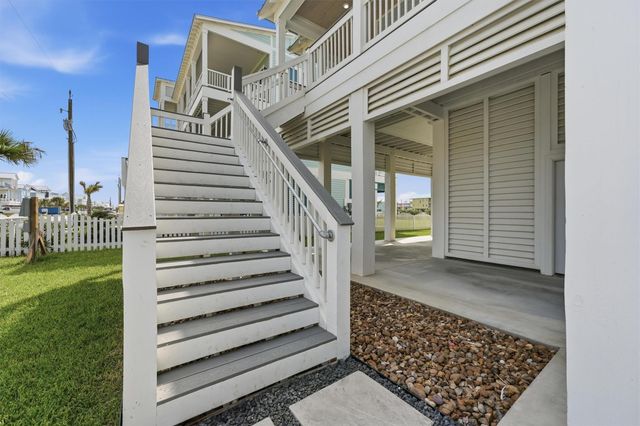 11350 Beachside Drive, Galveston, TX 77554