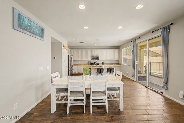3938 E SOURWOOD Drive, Gilbert, AZ 85298