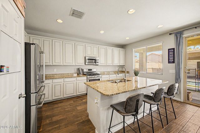 3938 E SOURWOOD Drive, Gilbert, AZ 85298