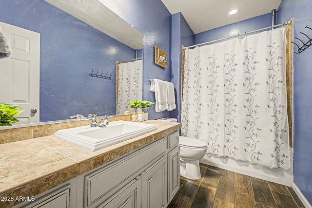 3938 E SOURWOOD Drive, Gilbert, AZ 85298