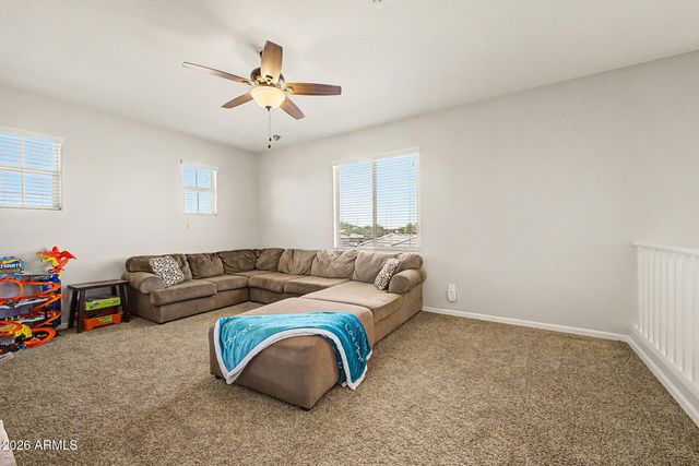 3938 E SOURWOOD Drive, Gilbert, AZ 85298
