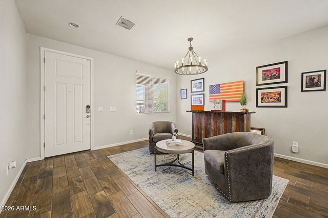 3938 E SOURWOOD Drive, Gilbert, AZ 85298