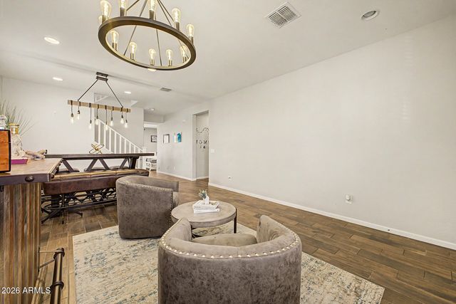 3938 E SOURWOOD Drive, Gilbert, AZ 85298