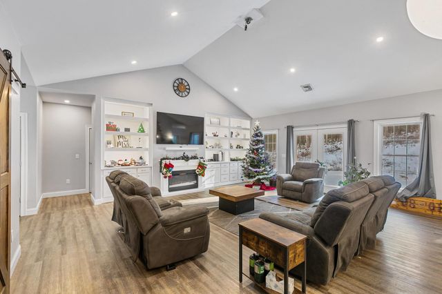 534 Cobble Hill Road, Swanzey, NH 03446