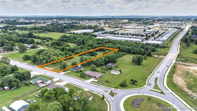 5441 Har Ber Avenue, Springdale, AR 72762