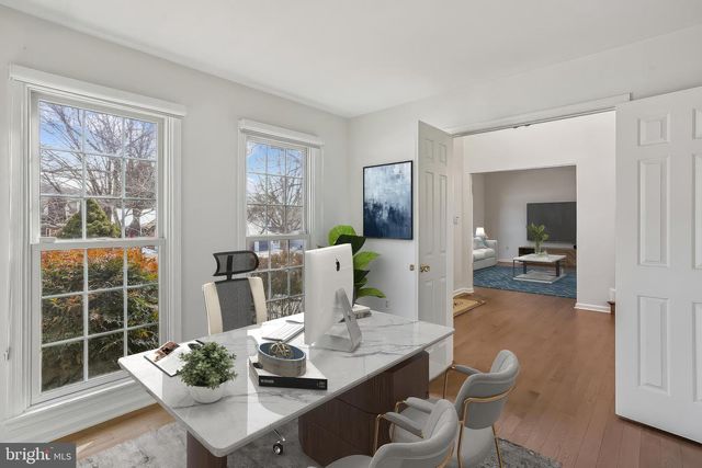 5700 MAGIC MOUNTAIN DR, North Bethesda, MD 20852