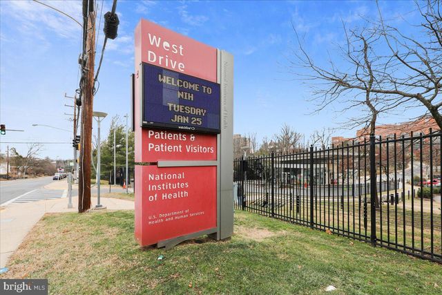 5700 MAGIC MOUNTAIN DR, North Bethesda, MD 20852