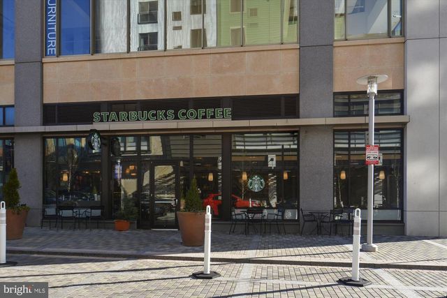 5700 MAGIC MOUNTAIN DR, North Bethesda, MD 20852