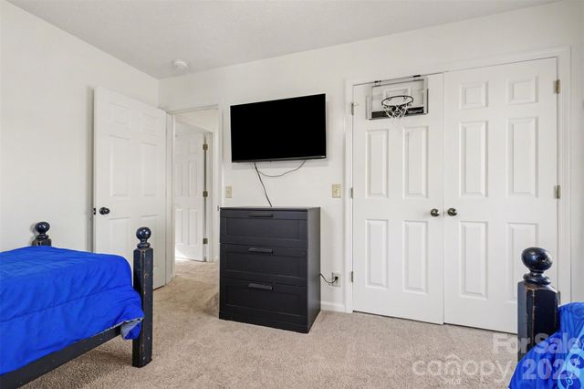 1226 Twin Lakes Road, Rock Hill, SC 29732