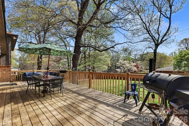 1226 Twin Lakes Road, Rock Hill, SC 29732