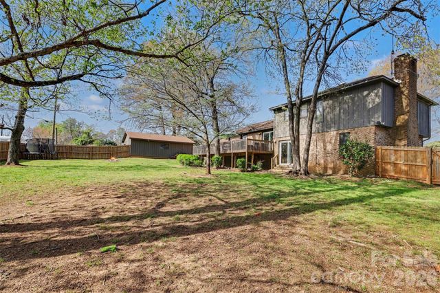 1226 Twin Lakes Road, Rock Hill, SC 29732