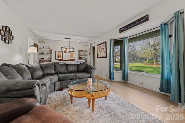 1226 Twin Lakes Road, Rock Hill, SC 29732