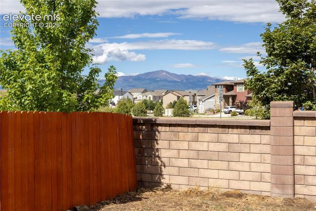 8825 Canary Circle, Colorado Springs, CO 80908